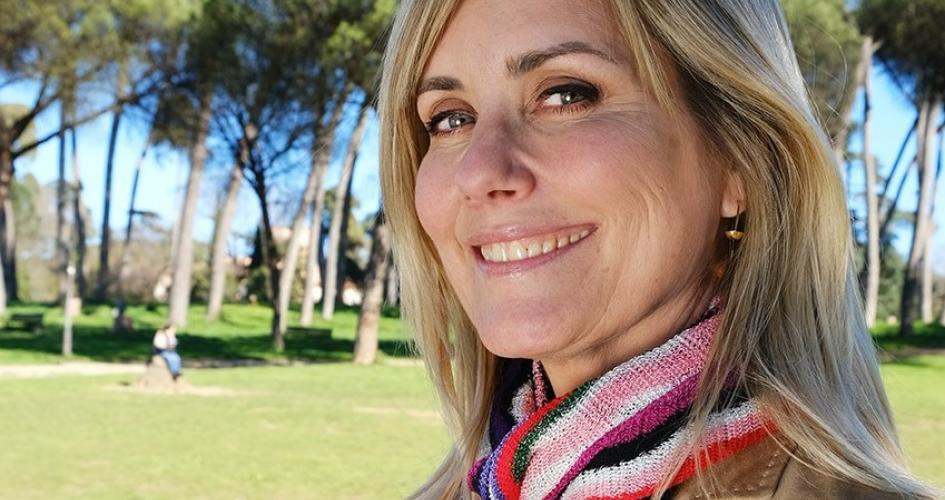 Interview med Eva Ravnbøl om "Gud er italiener" - Bogforum, 6. november 2022